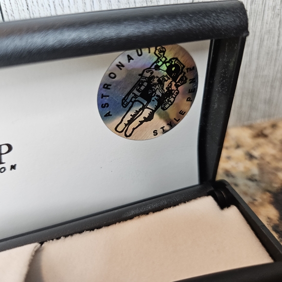 Eversharp Astronaut Style Space Bullet Pocket Pen Matte Black Vintage w/Case - Picture 12 of 16